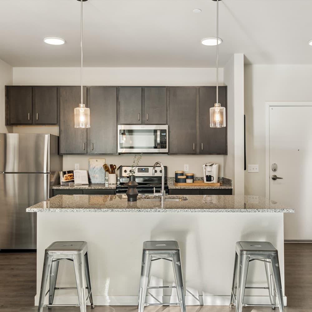 Kitchen-01-Stadium-Apartments-Fort-Collins-CO-12